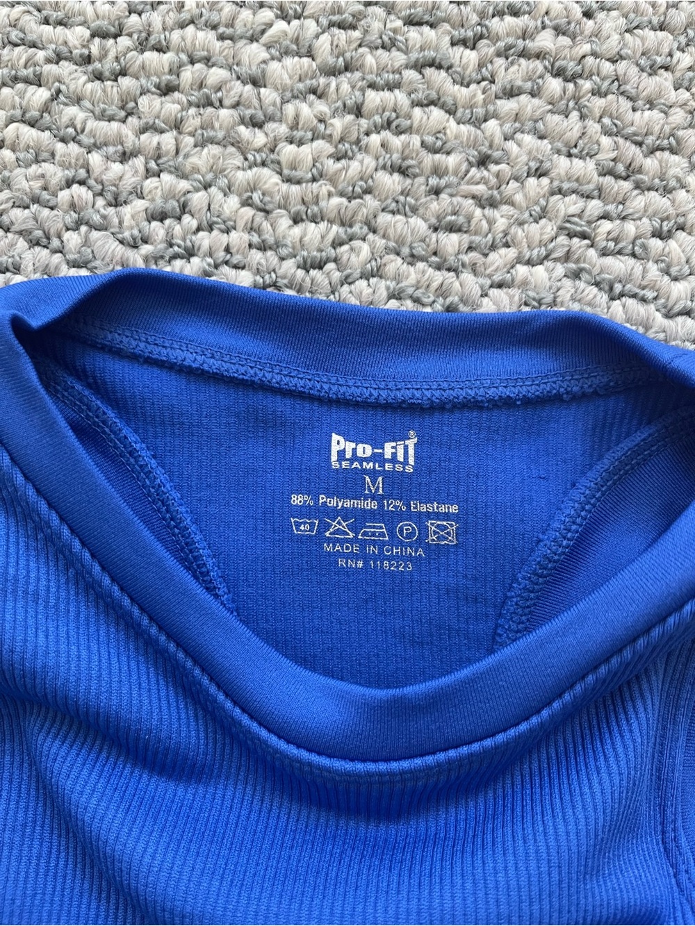 Pro:Fit Medium Ribbed Racerback Royal Cerulean Blue Cropped Tank Sports Bra - Picture 2 of 7